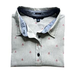 Tommy Hilfiger Women's 3/4 Sleeve Top w Blue Pinstripes‎ & Small Red Sailboat XL